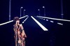 椎名林檎、12年ぶりのホールツアーを映像化。ライブセッション「陰翳礼讃」含む2枚組