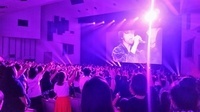 氷室京介、フィルムコンサートツアー開幕。初日はソロデビュー記念日