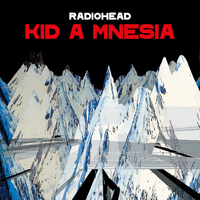 レディオヘッドが遂に発表。『Kid A』と『Amnesiac』の合体20/21周年記念アルバムを11月5日に未発表音源12曲付きの3枚組で発売。未発表曲1曲公開。