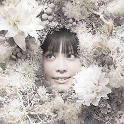 小南泰葉、新作EP『怒怒哀楽』の詳細を発表