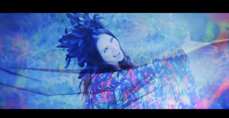 Superfly志帆、荒野に立つ！ 最新アルバム『WHITE』から“Beautiful”MV公開
