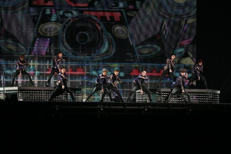 EXO、2年連続のドーム公演で新曲を初披露